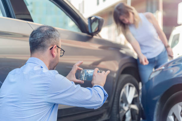 Professional Auto Insurance technician working in Stafford, TX